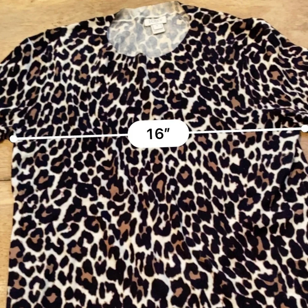 J Crew‎ Women’s Size Medium 100% Cotton Leopard Teddie Sweater